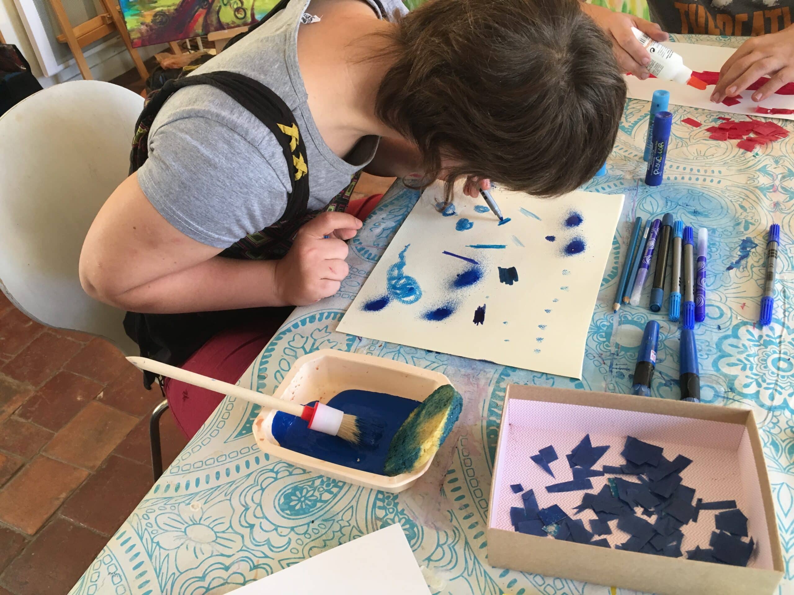 adeline fusillier art therapie ime couleur bleue